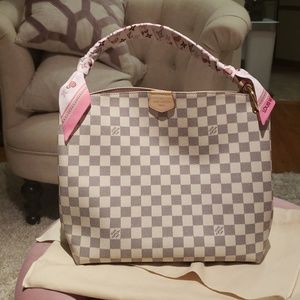 Louis Vuitton Graceful PM DA